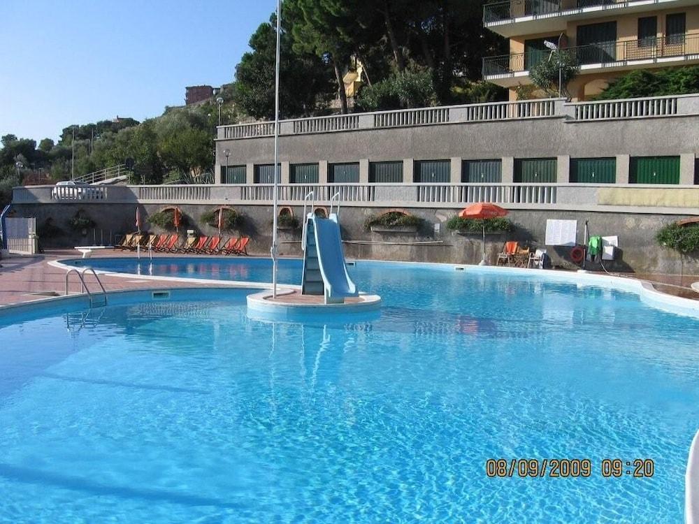 Paco Hotel