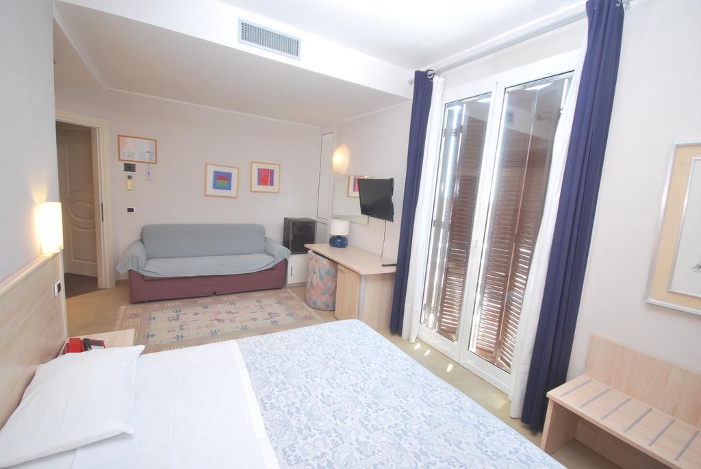 Paco Hotel 3*
